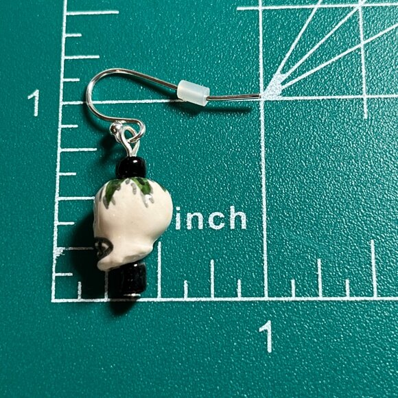 Skull Earrings Ceramic Bead Skeleton Halloween Goth Gothic Dangle Silver Plated - Picture 12 of 12